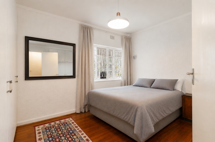 1 Bedroom Property for Sale in Oranjezicht Western Cape